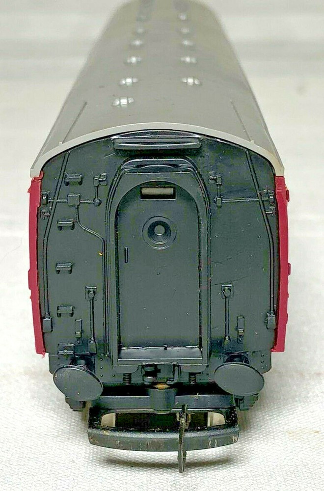 Hornby Railways Gauge Silver Seal