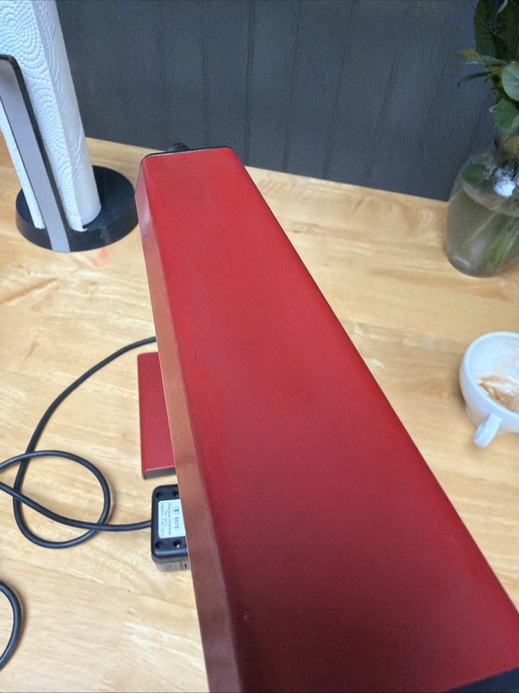 Anglepoise Model 99 lamp in red