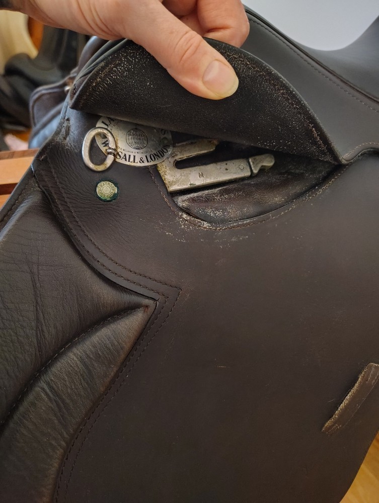 Barnsby Jumping saddle English saddle