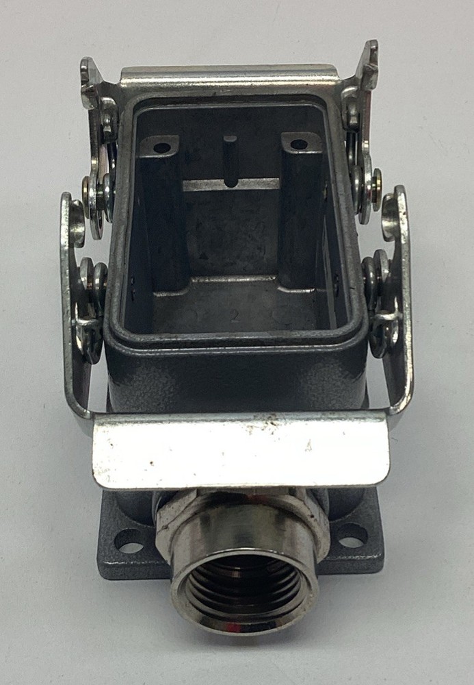 Thomas & Betts BB010 2-Lever Panel Mount Base