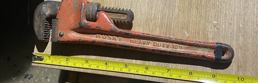 Vintage MCC/Husky Pipe Wrench Pair