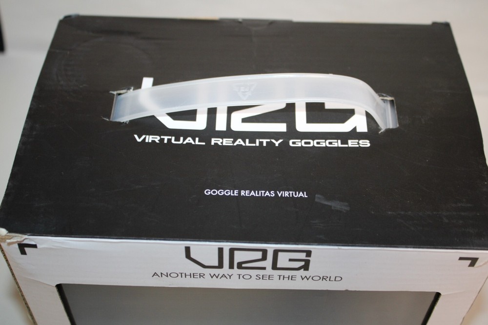 URG Virtual Reality Goggles – Works with Android & iPhone – Original Box