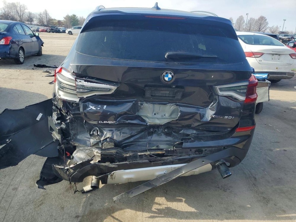 2020 BMW X3 RR Door Trim Panel