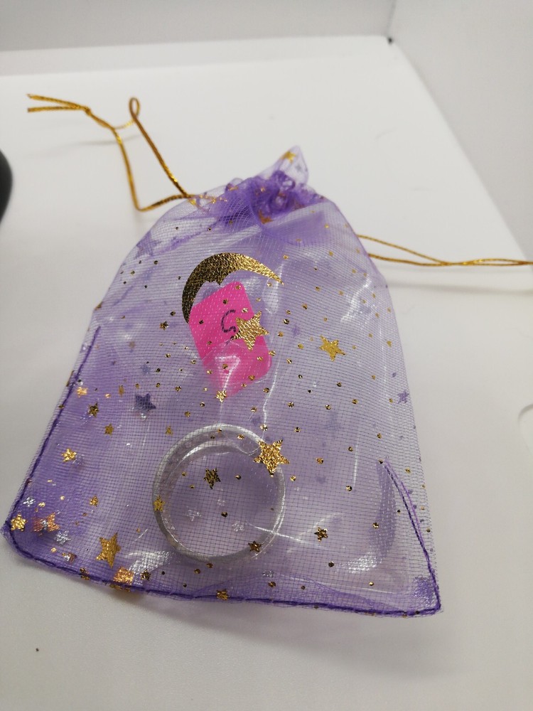 . 970 Solid Silver Women's Ring Size 8 Filigree New.