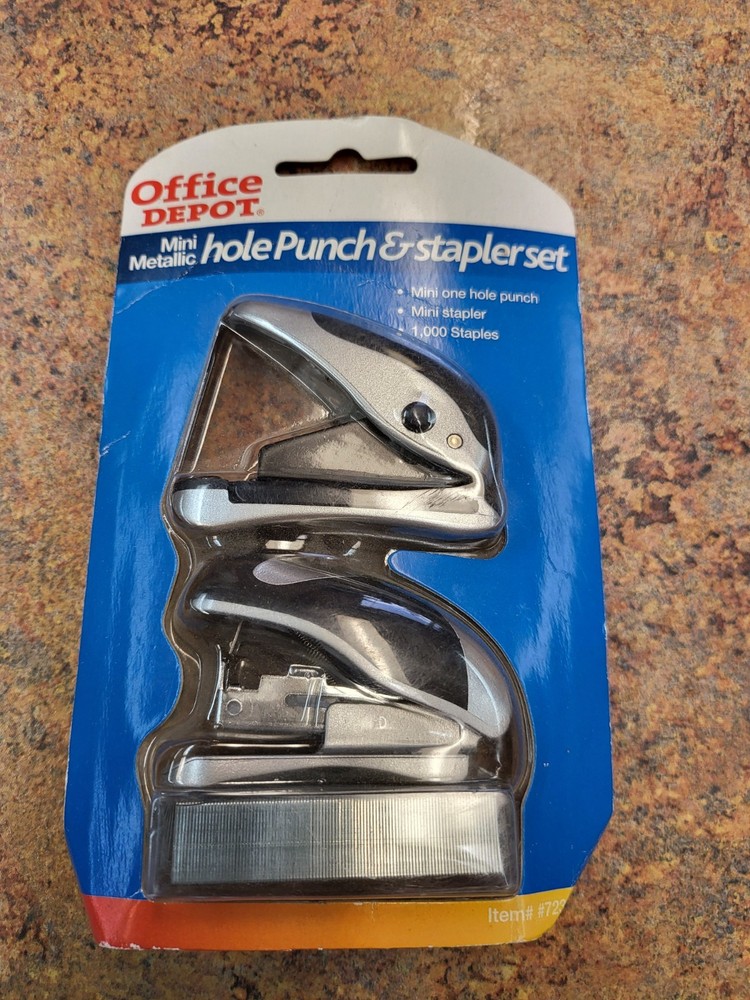 Mini Stapler & Single Hole Punch Set Small Size SEALED New in Pack