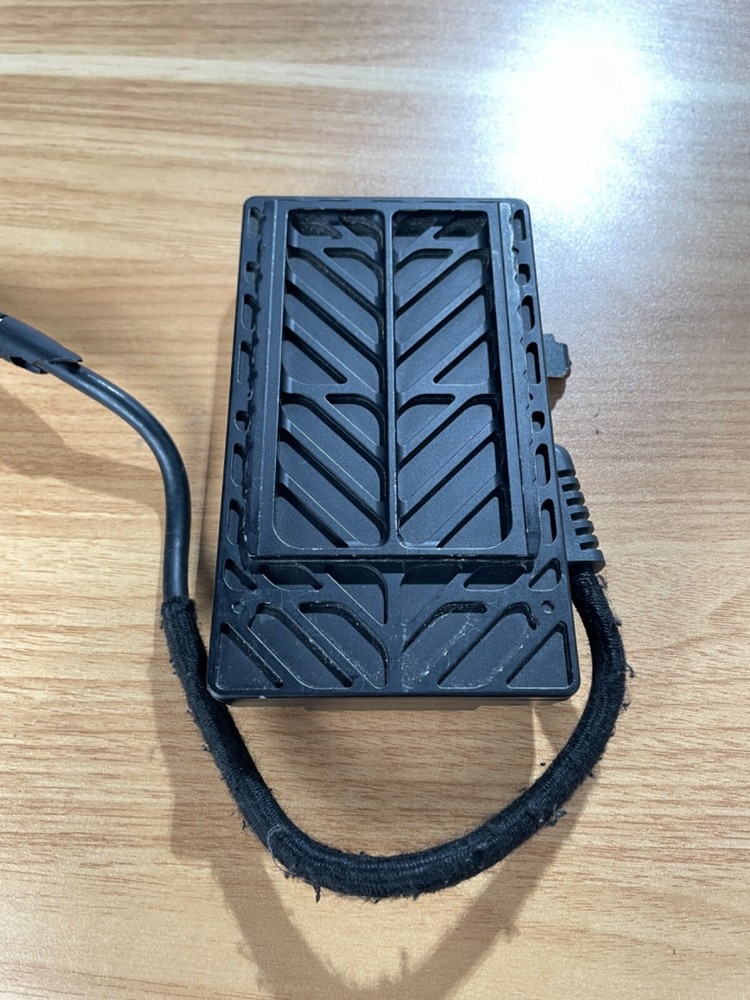 Red digital Cinema Backpack Quickplate