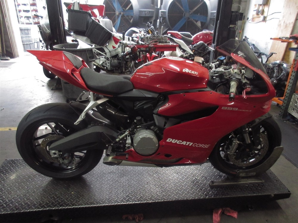 2014 13-15 Ducati 899 Panigale Right Switch Handlebar Control On Off Start Kill