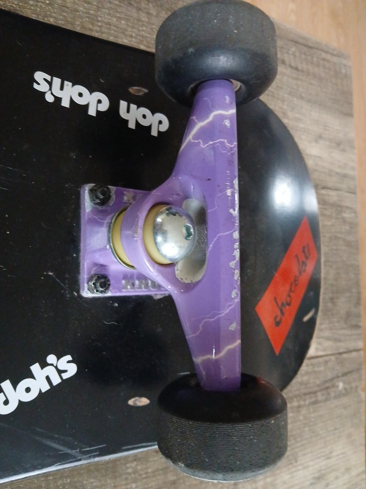 Zflex Skatebored Krux Trucks