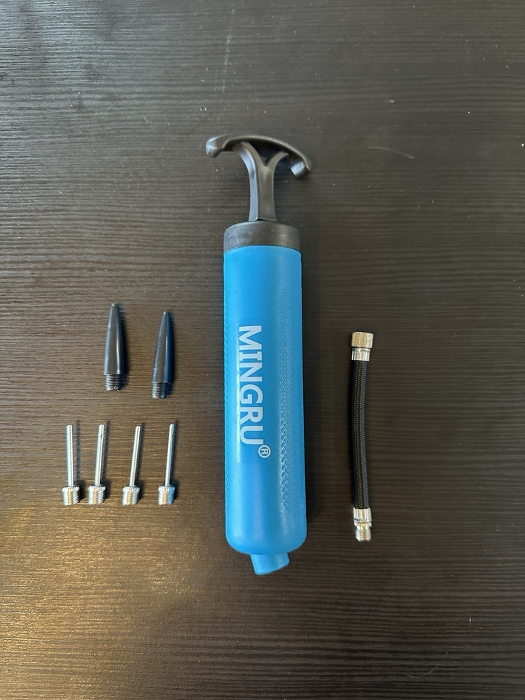 Mingru Ball pump 1 PACK - Blue 8"
