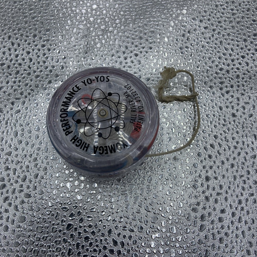 Yomega High Performance YO-YO Vintage 1990's