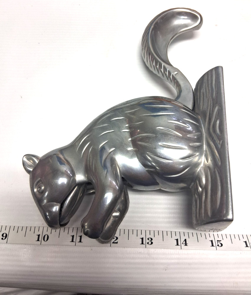 Squirrel Nutcracker Nut Cracker Mechanical Cast Aluminum Vintage