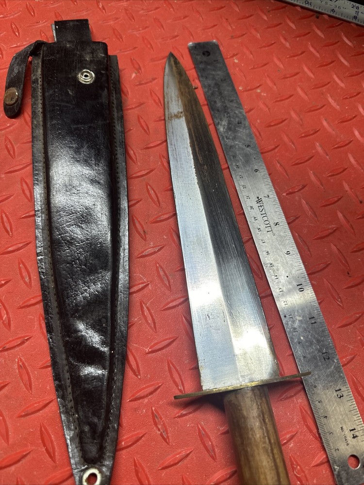 18" Dagger Including Handle from Pakistan with leather sheath
