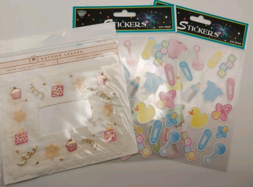 Scrapbooking Lot NEW – 256‑Page Techniques Book - 13 Sticker Sets - Circle Tools