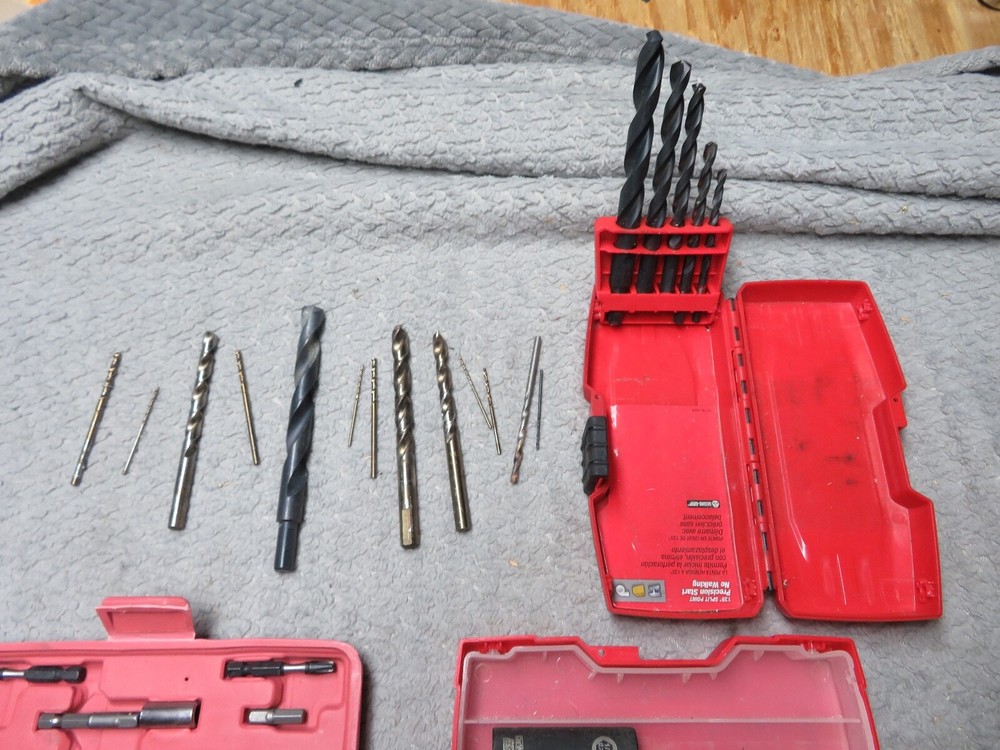 lot of Milwaukee shockwave bits / drill bits