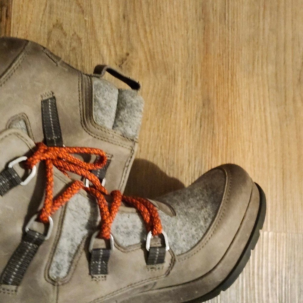Sorel Ankle Boots Blake. Gray. Size 8.5