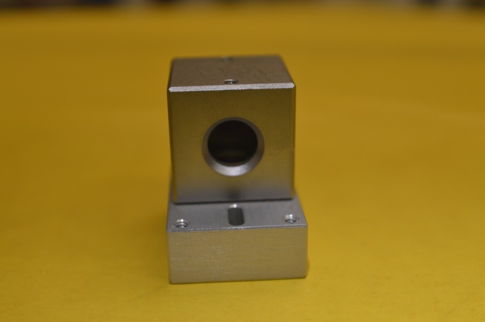 HP Model: 10707A Beam Bender WITH BASE