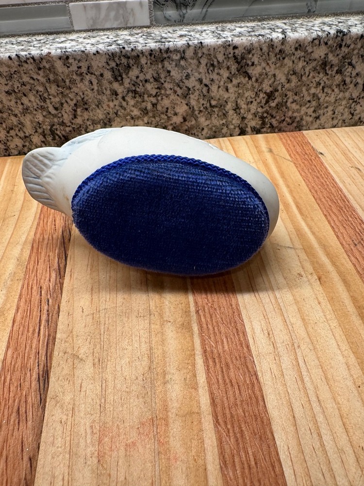 Swan has lint removal on bottom