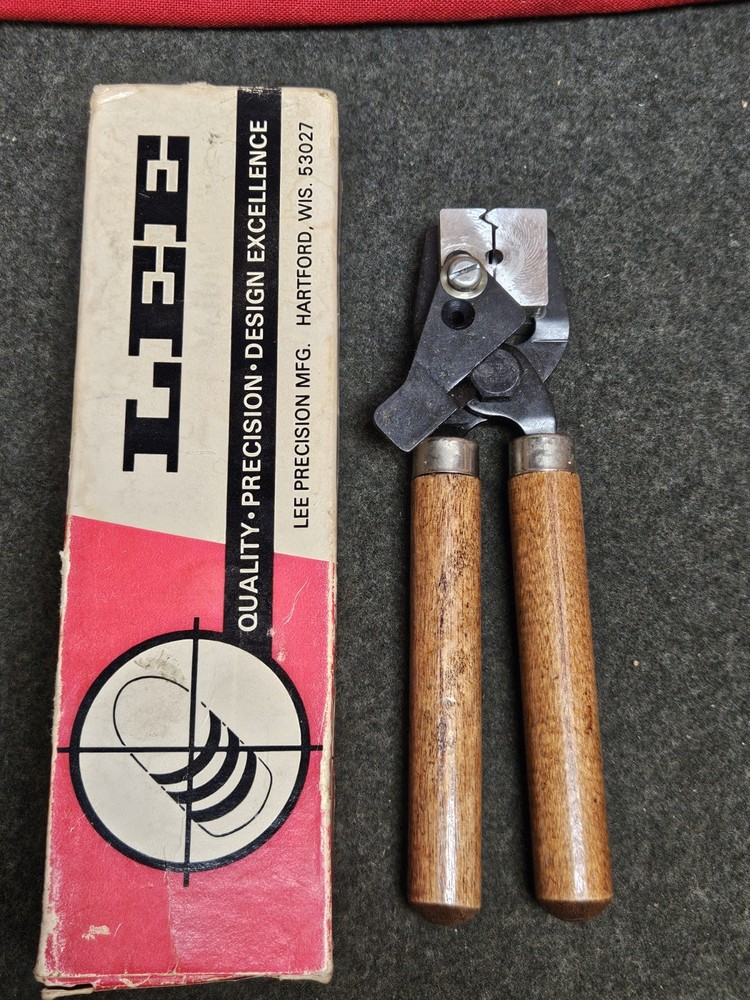 Lee .445 Dia 132 Grain Muzzleloader 445-RB Single Lead Round Ball Bullet Mold