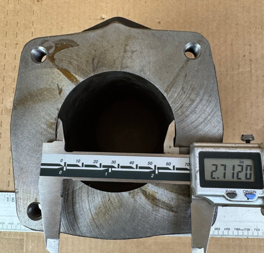 AIR COMPRESSOR CYLINDER PN: T42903