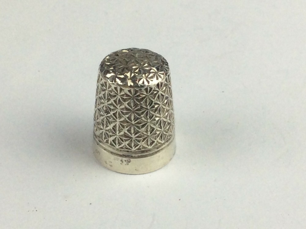 Charles Horner Dorcas Thimble marked CH 7 DORCAS Available Worldwide
