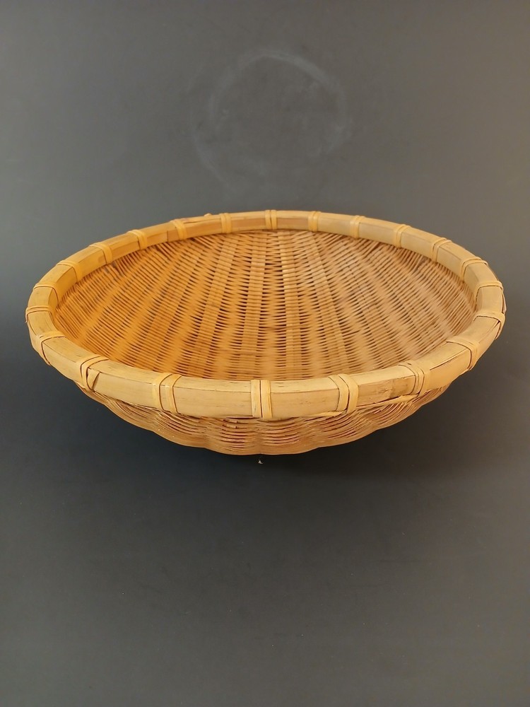 Asian Winnowing Basket Split Bamboo 11.5" Tight Weave Fruit Boho Large Round