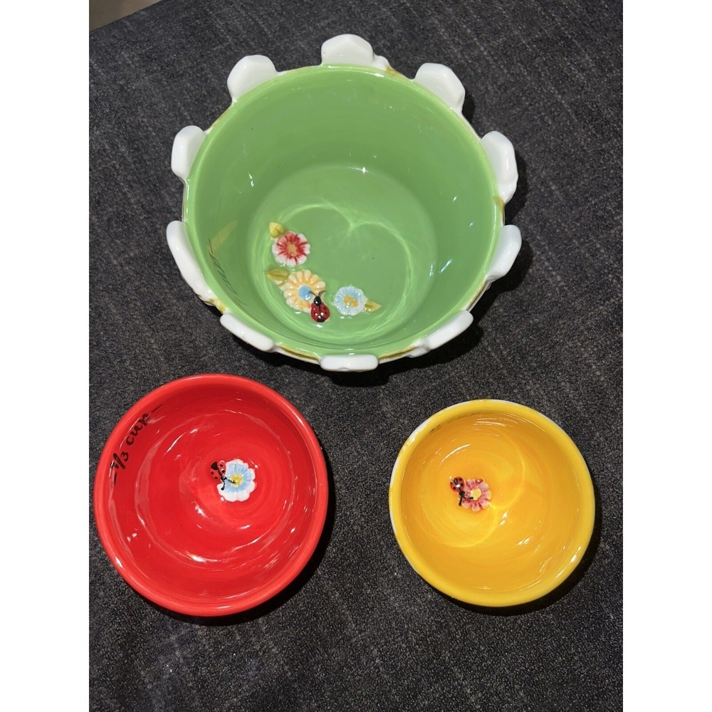 Temptations bakeware ceramic measuring cups set of 3- bug design unique bowls