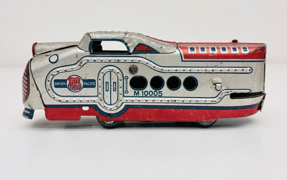 Marx Prewar Union Pacific Tin Streamlined Powered Passenger Set M10005 Working