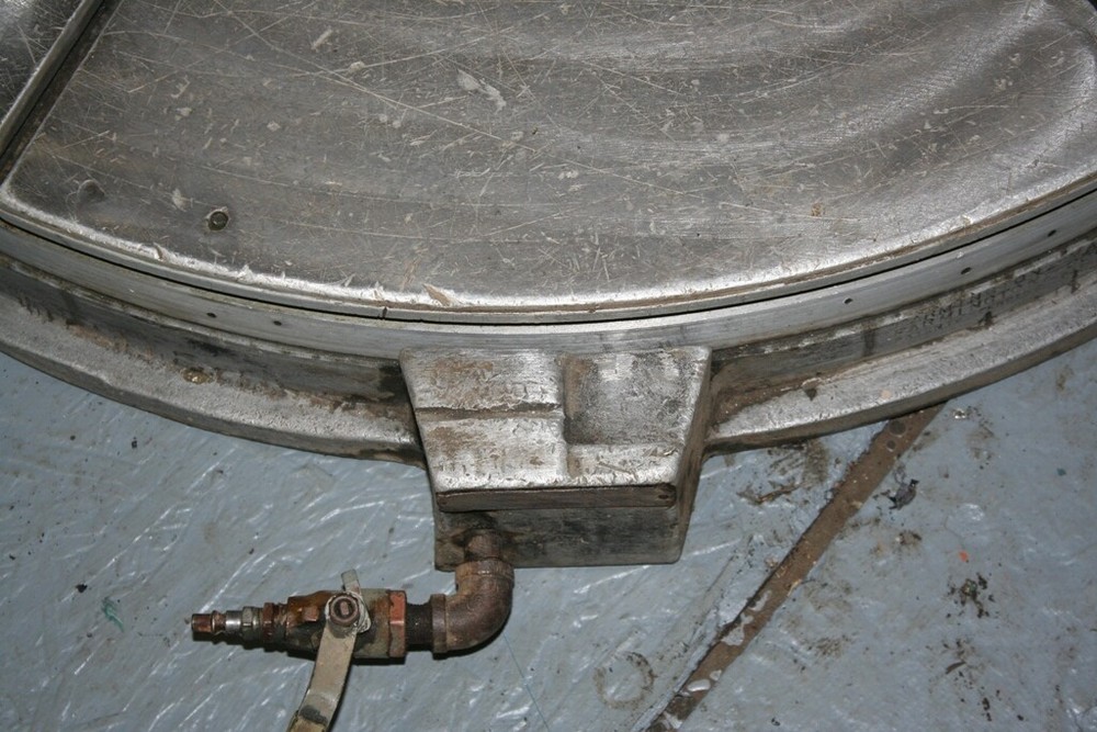 42" FARMINGTON AIR LIFT ROTARY TABLE: YODER #53251