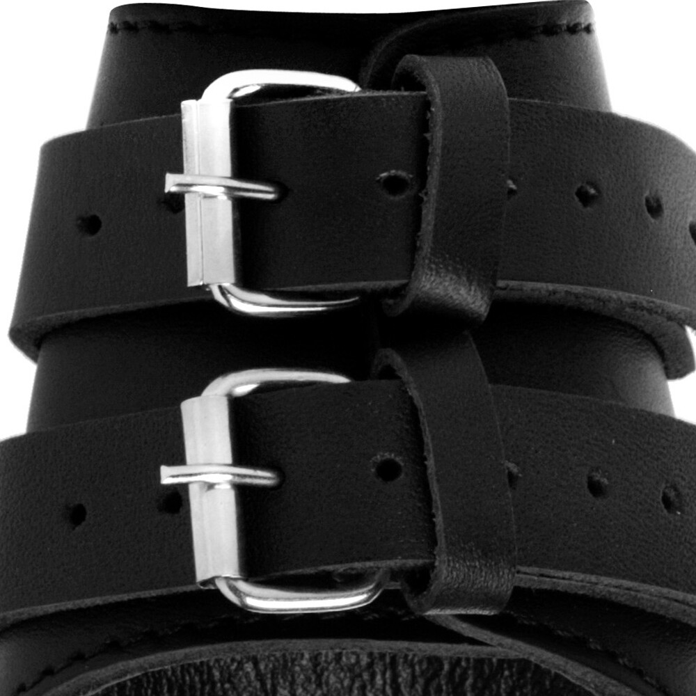 Strict Leather Double Weight Ball Stretcher