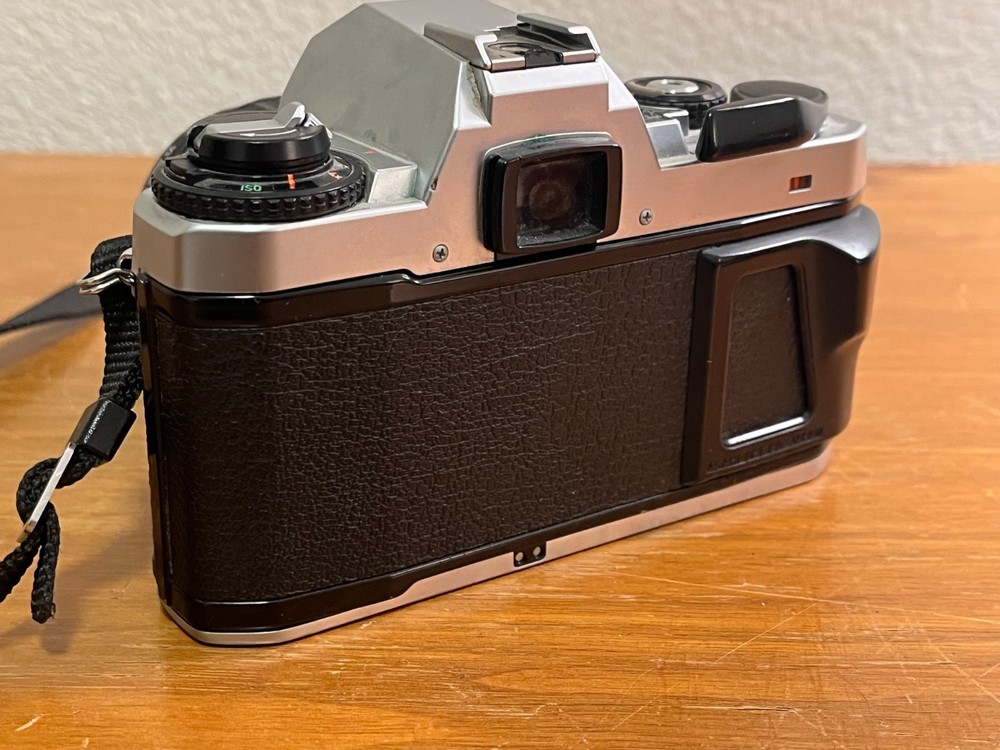 Pentax Super Program 35mm Camera with Pentax-A 35-70 Zoom/Macro Lens