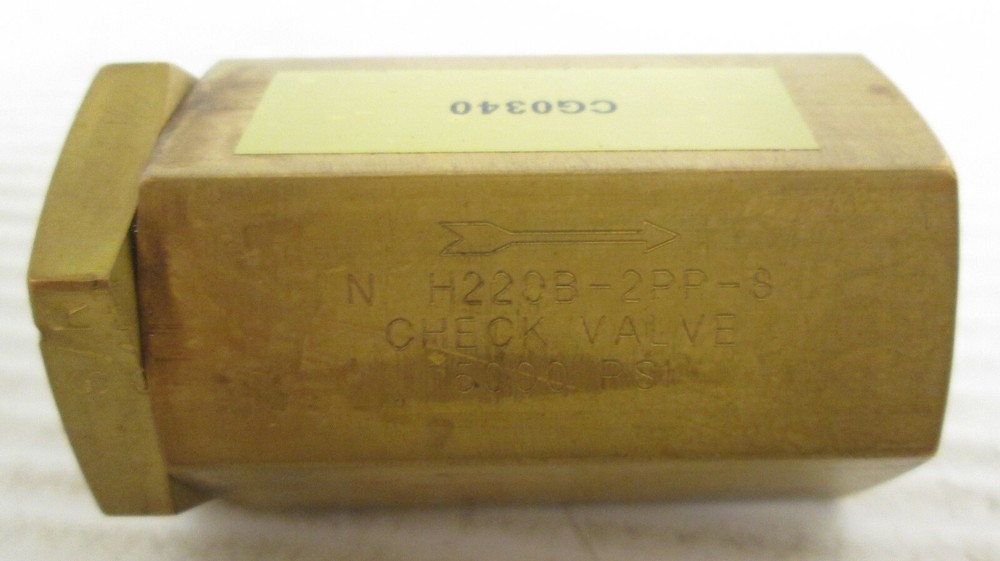 Circle Seal H220B-2PP-8 Check Valve 5000PSI