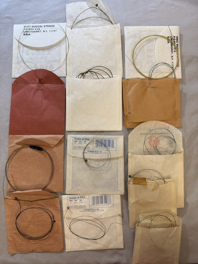 banjo set of strings