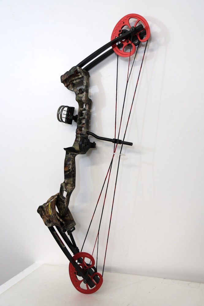 Barnett Vortex Hunter Beginner Compound Bow - Camo / Red - RH (28" Ax-Ax) 2011