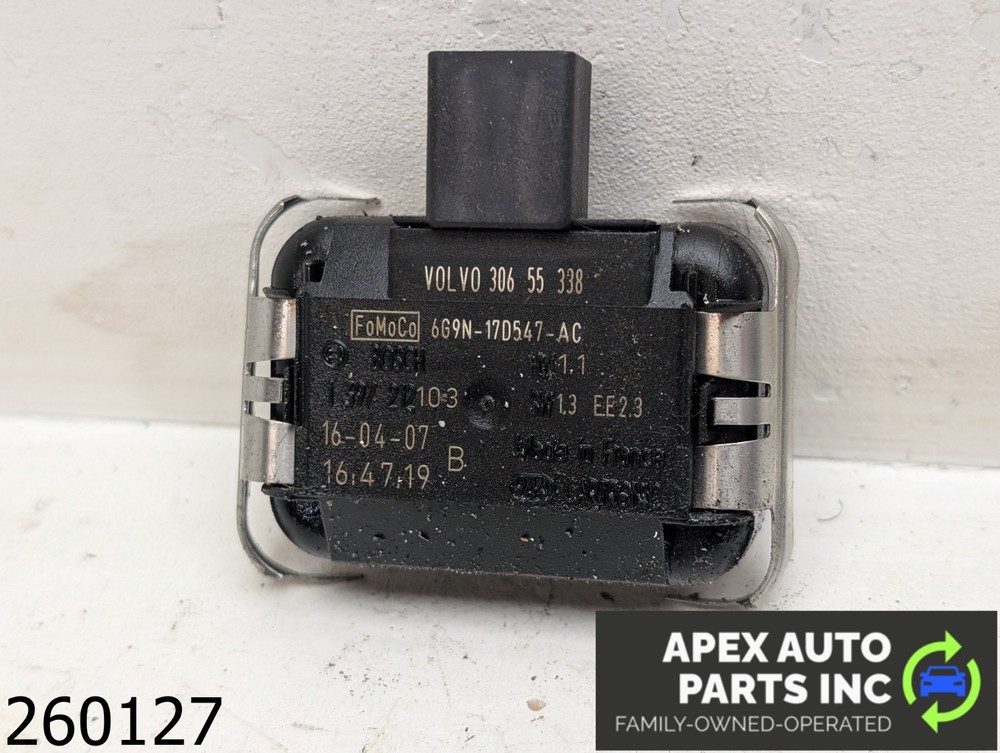 OEM 2009 Land Rover LR2 3.2L Rain sensor