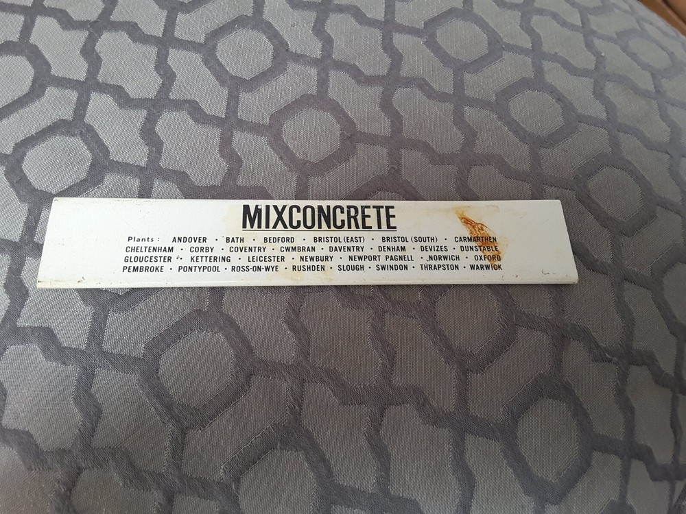 VINTAGE CONCRETE VOLUME SLIDE RULE