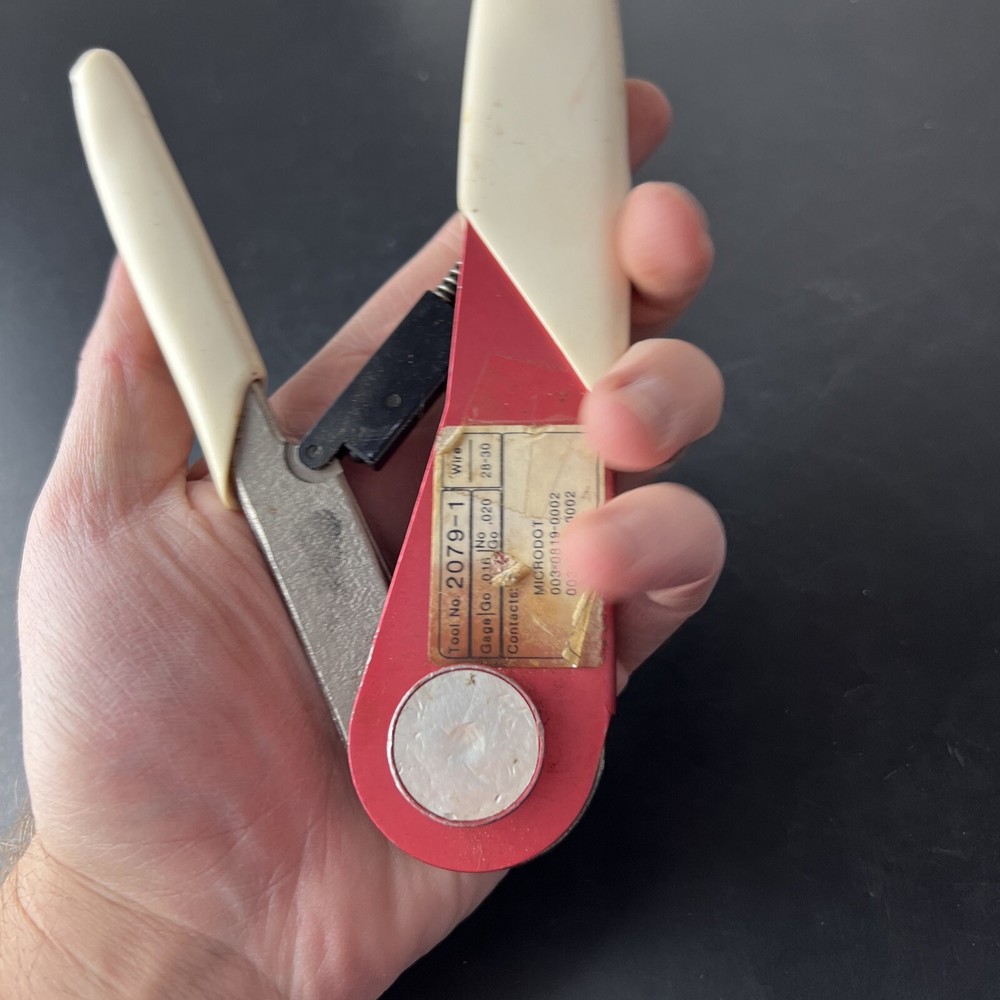 Microdot Ratchet Hand Crimp Tool 2079-1 28-30 Wire