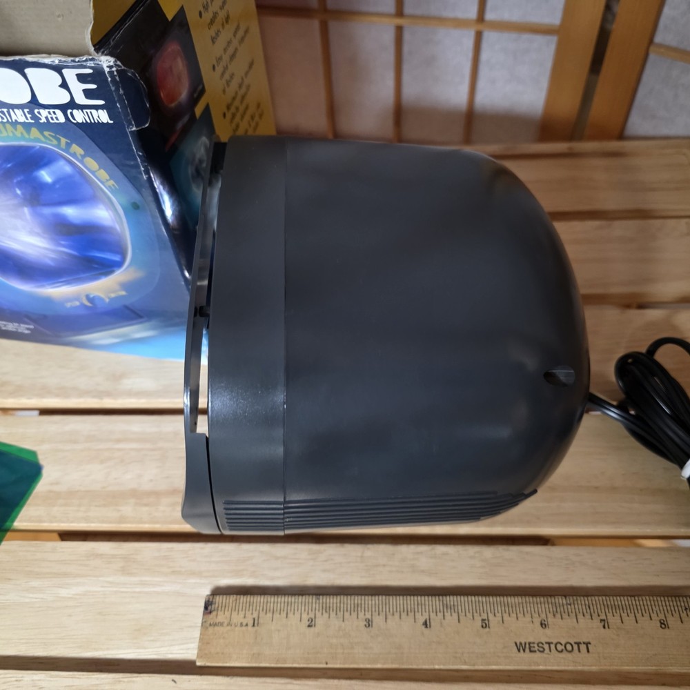 Lumastrobe Strobe Light Variable Speed/Color Tilt Stand WORKS READ