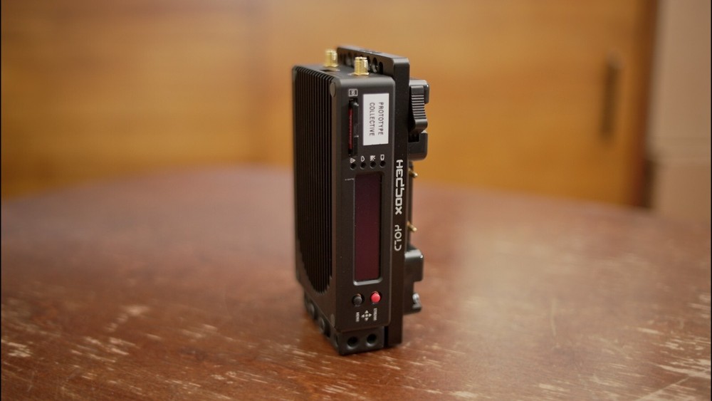 Teradek Cube 655 + Custom Mod Gold Mount Plate