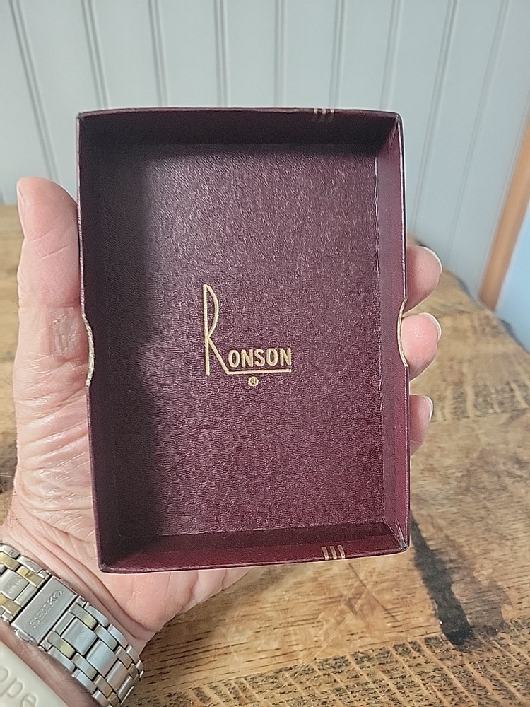 Vintage RONSON Mastercase Cigarette Lighter and Holder w/Original Box Untested.