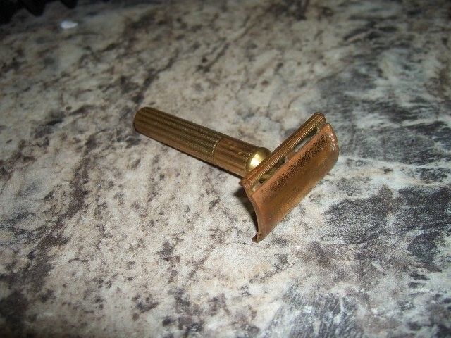 Vintage Gillette Razor no date code Copper/Gold