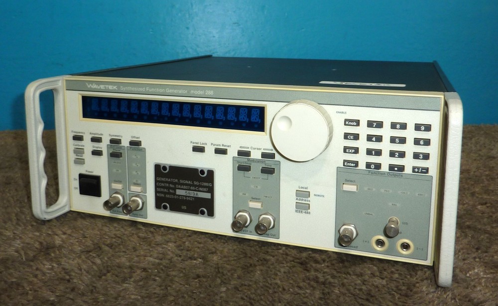 Wavetek Model 288 20MHz Synthesized Function Generator Very Good Condition~Works