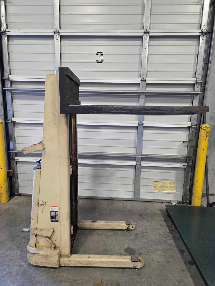 Crown 15B Rolling Pallet Stacker