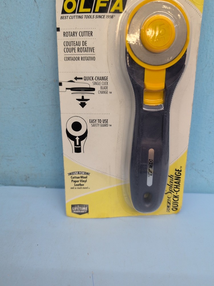 OLFA 45mm Splash Single Click Blade Rotary Cutter Black RTY-2C/NBL