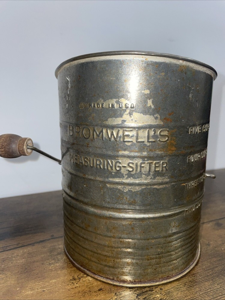 Vintage Jacob BROMWELL'S 5 THREE CUP MEASURING SIFTER Complete Works Great!