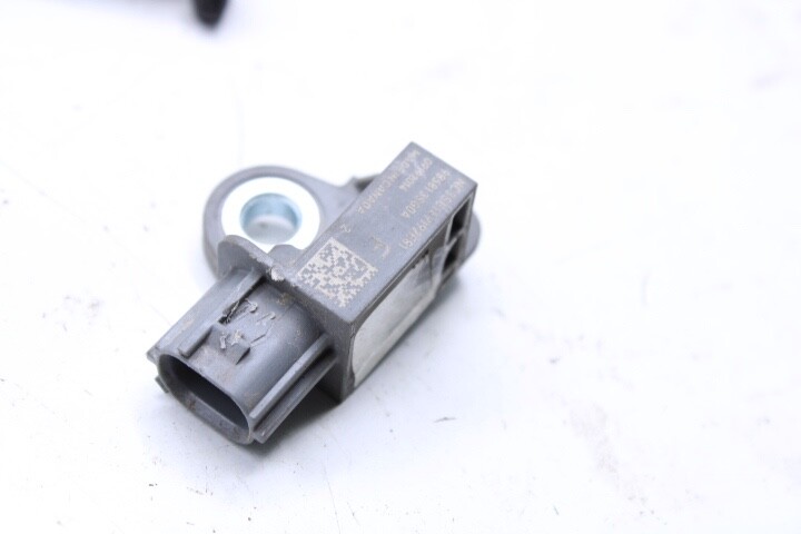 2016 - 2018 maxima front Sensor 98581 3SG0A 985813SG0A oem e48