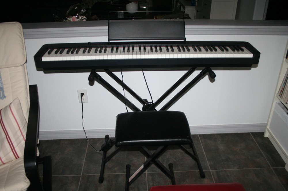 Casio CDP-S110 Digital Piano with Stand Bench Black