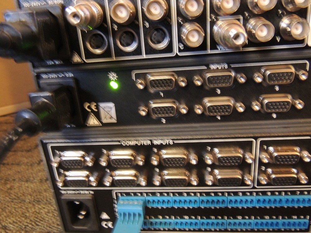 Extron Audio Video System Switchers Amplifiers 11 Pieces