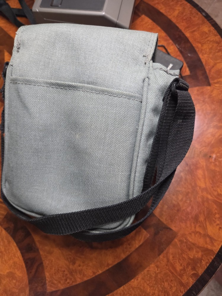 Polaroid Spectra Instant Camera With Carrying Bag Read Description