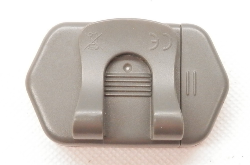 EATSMART Pedometer Dark Grey w/Belt Clip