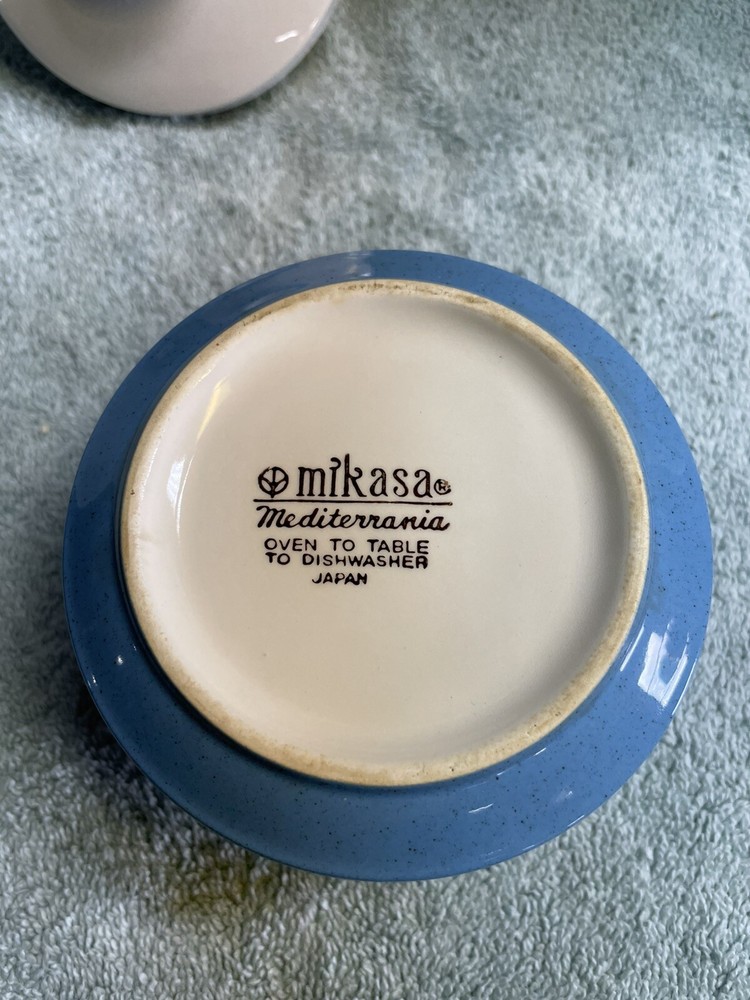 Mikasa Sugar Bowl with Lid Blue Speckle